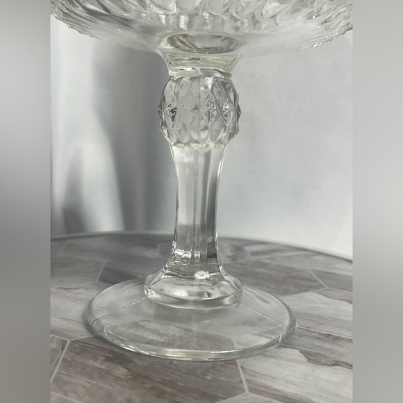 Vintage MCM Glass Diamond Point Clear Glass Lidded Candy/Nut Dish Elegant Classy - Picture 7 of 10